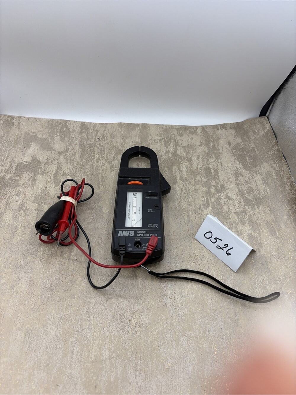 AWS SPR-300 Plus Analog Clamp Meter